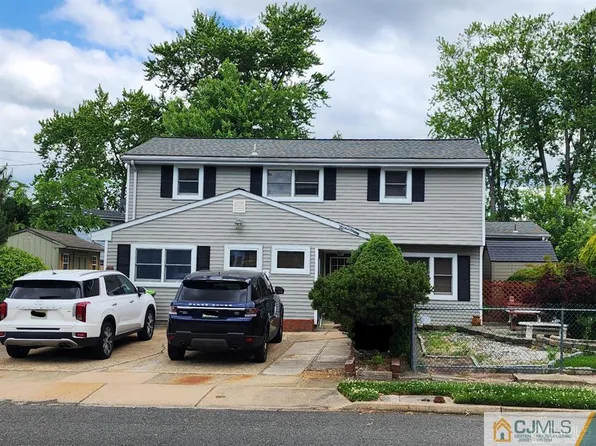 19 Bruce St, Old Bridge, NJ 08857