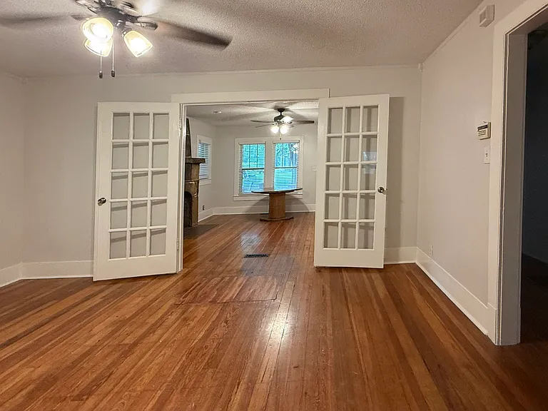 2415 Virginia Blvd NW — Photo 1