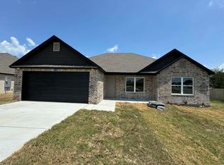 1718 Waycross Dr, Searcy, AR 72143