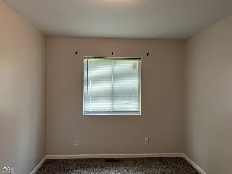 2921 Dearborn St — Photo 12