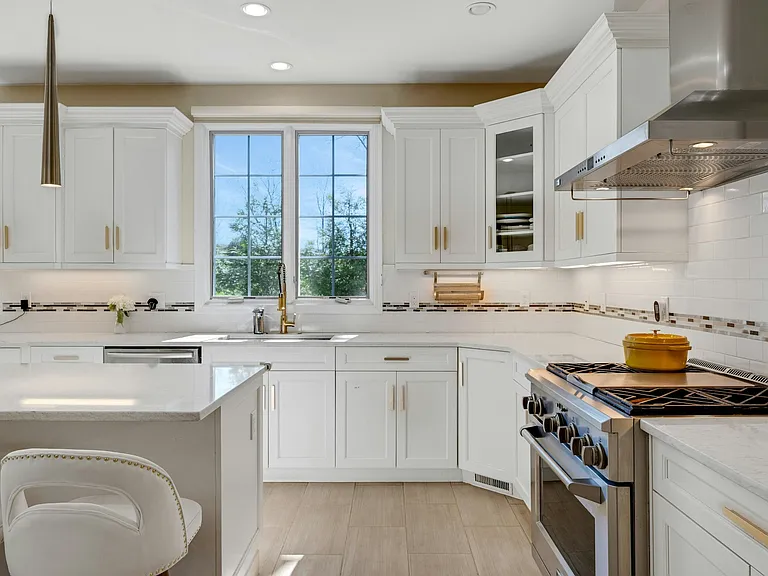 26 Sunset Rd — Photo 10