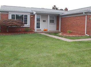 13664 Windemere St, Southgate, MI 48195
