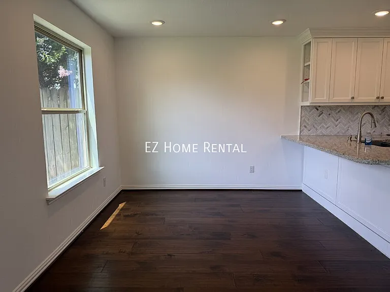 12431 Westwold Dr — Photo 8