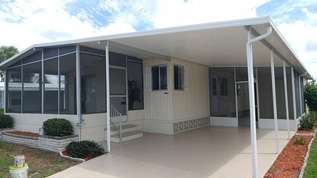 1st image of 4 S Esplanade St