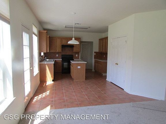 3rd image of 113 Carnousty Dr