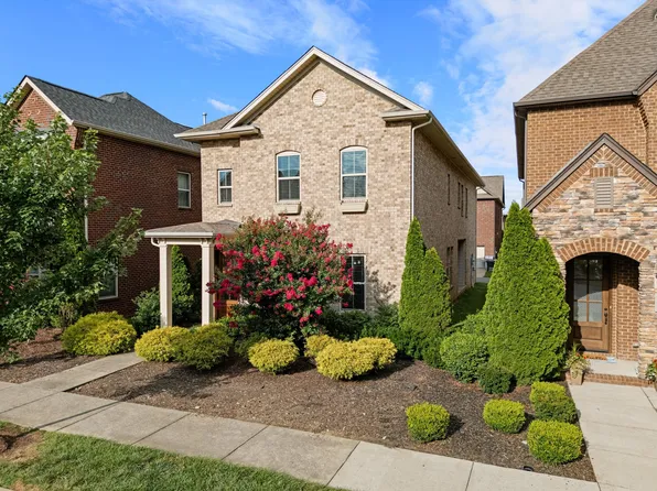 164 Ashcrest Point, Hendersonville, TN 37075