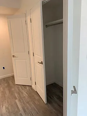 Rented by Avenues Real Estate | media 23