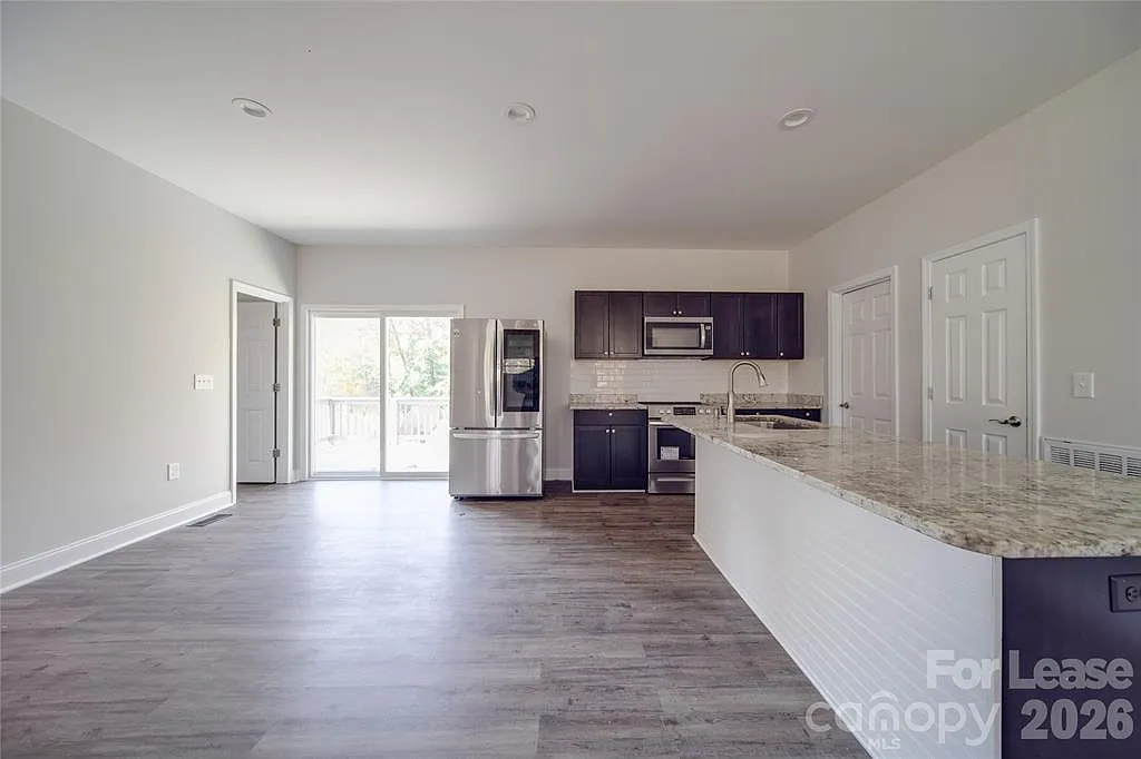 112 Rockwell Court - 1 — Photo 2