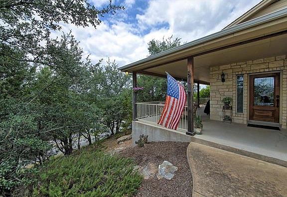 3rd image of 7600 Sleepy Hollow Ln