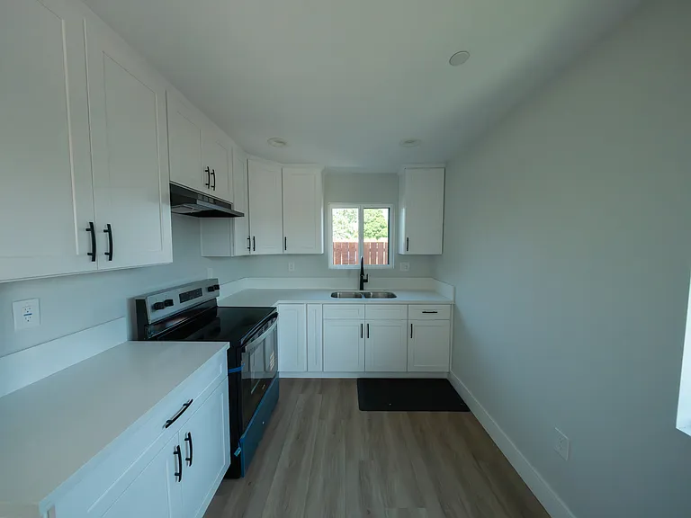 4960 Downing Ave #B — Photo 3