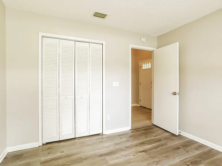 2066 Tanager Dr — Photo 13