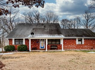 511 Eastland Dr, Jefferson City, MO 65101