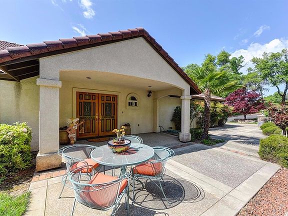 2nd image of 8701 Balmoral Dr