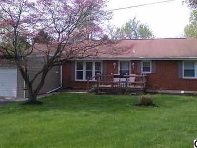 1200 Fairmont Dr, Harrisburg, PA, 17112
