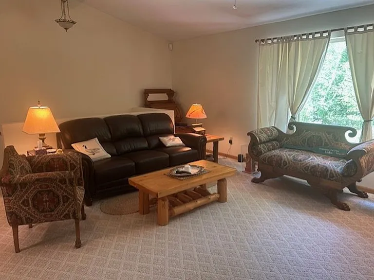31015 Raccoon Ln — Photo 7