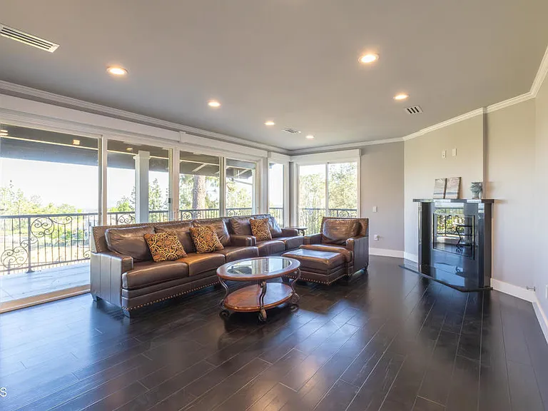 481 Starlight Crest Dr — Photo 5