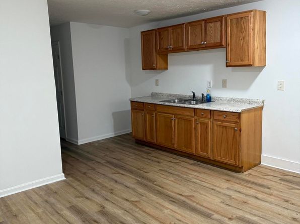 louisville-kentucky-73472682 picture