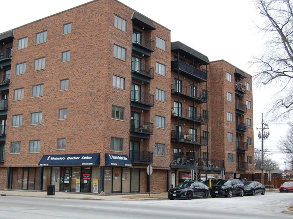 7904 W North Ave #601, Elmwood Park, IL 60707