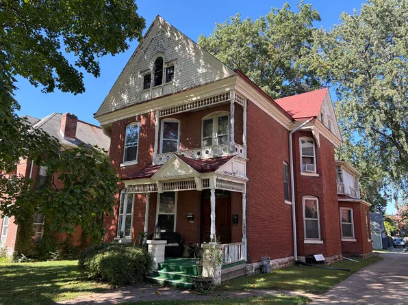 1243 Kentucky St, Quincy, IL 62301
