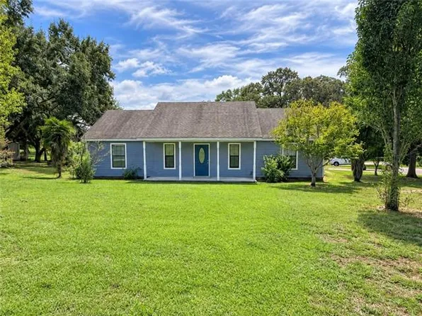 49284 Highway 1072, Franklinton, LA 70438
