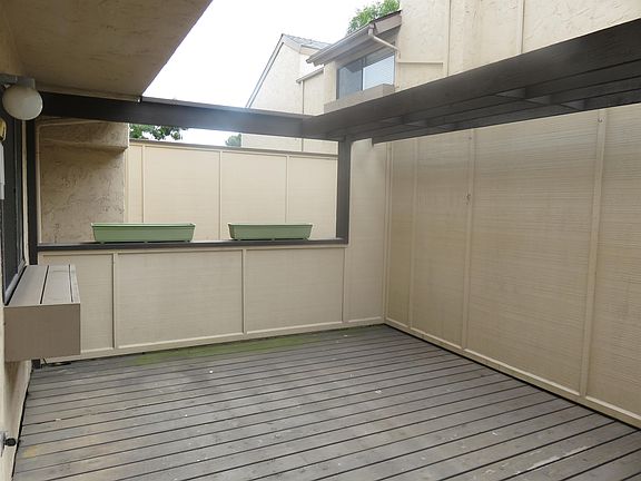 4th image of 8429 Via Mallorca #110-1