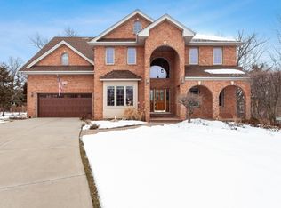 15119 Orchard Trl, Lemont, IL 60439