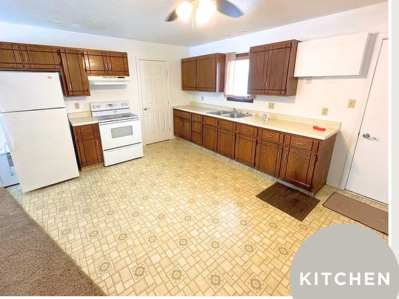 2nd image of 420 Ann St #78