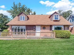 275 Frederick Dr, Chicago Heights, IL 60411