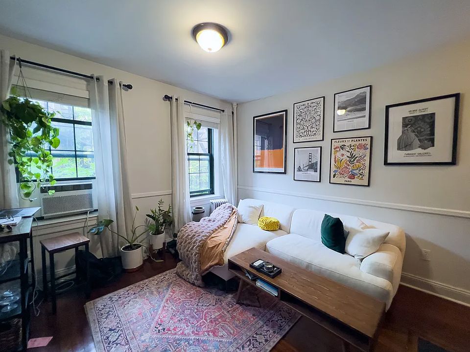 1st image of 99 Perry St APT 3C