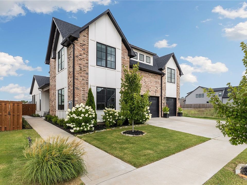 1st image of 3608 SW Radiance Ave