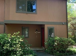11729 S Briar Patch Dr, Midlothian, VA 23113
