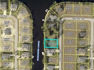902 NW 37th Ave, Cape Coral, FL 33993