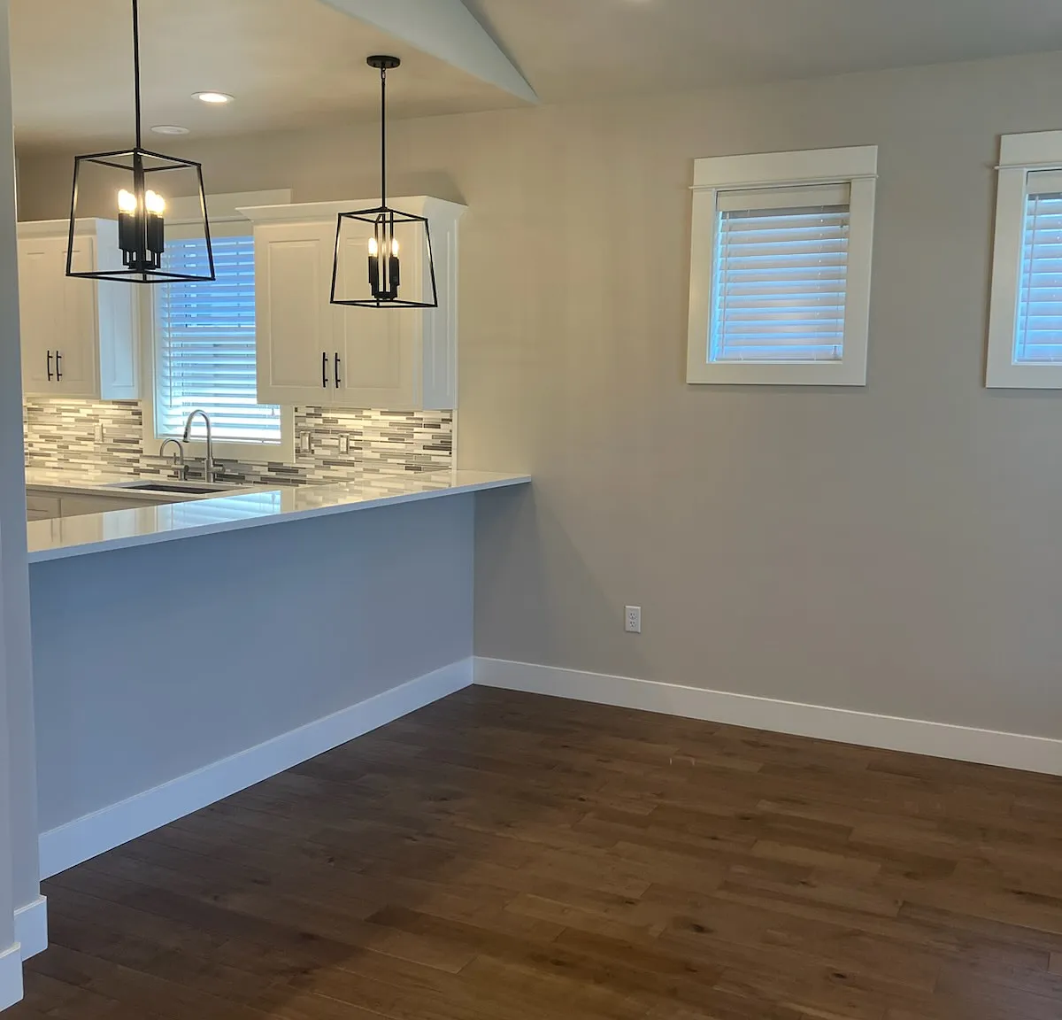3 bed, 1577 sqft, $2,300 — Photo 4