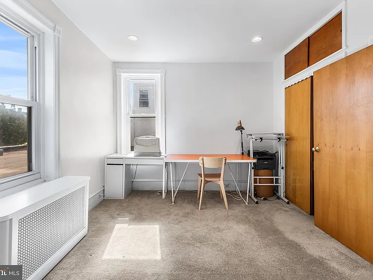 1513 E Moyamensing Ave — Photo 20