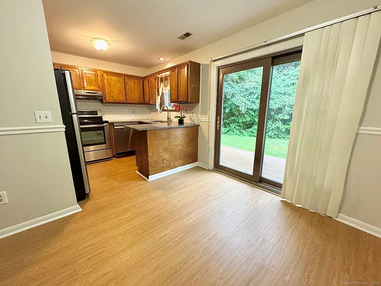1 Horizon Dr #11 — Photo 8