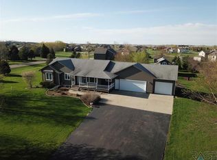 46661 Burma Ct, Tea, SD 57064