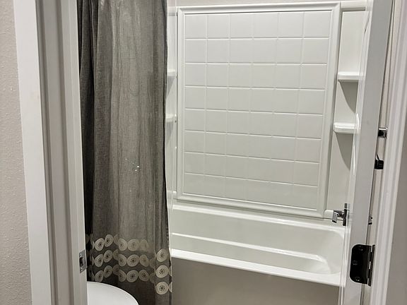 5th image of 4203 E 21st Ave