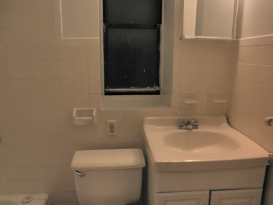 Rented by RV Realty | media 40