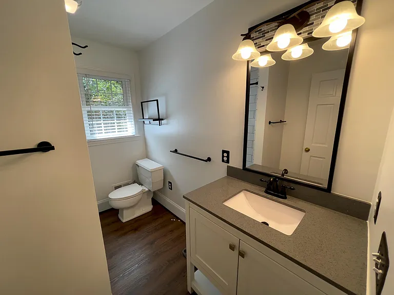 608 University Rdg #2B — Photo 17