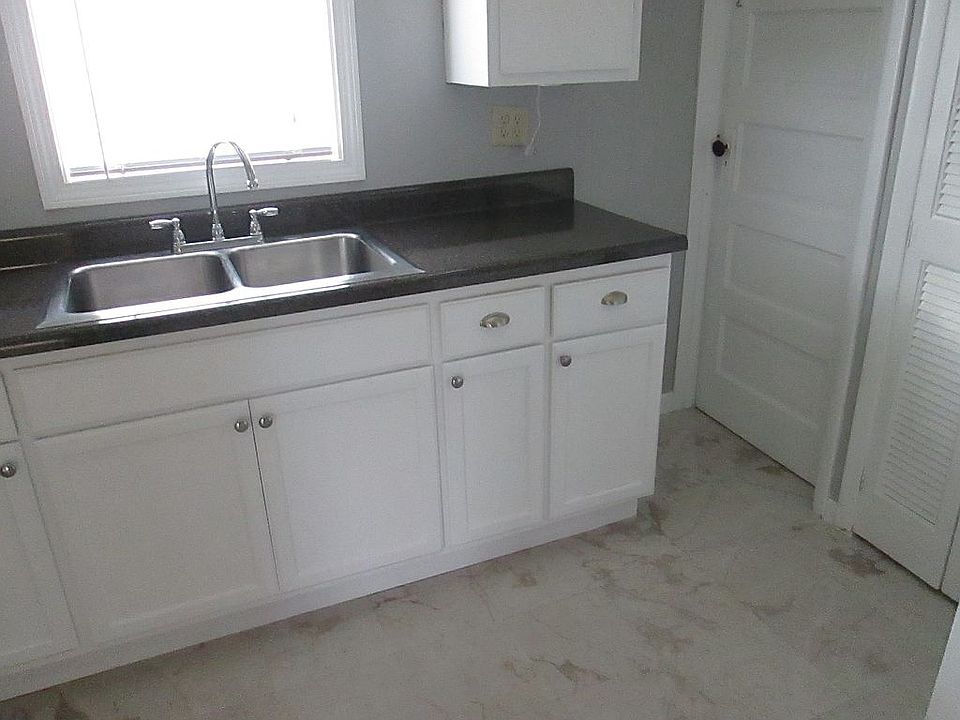 NEW CABINETS AND SINK