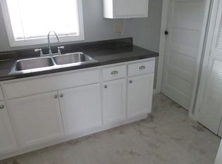 525 Harding Ave, Kingsford, MI 49802