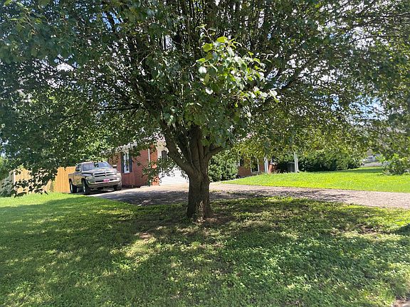 3rd image of 88 Todd Blvd