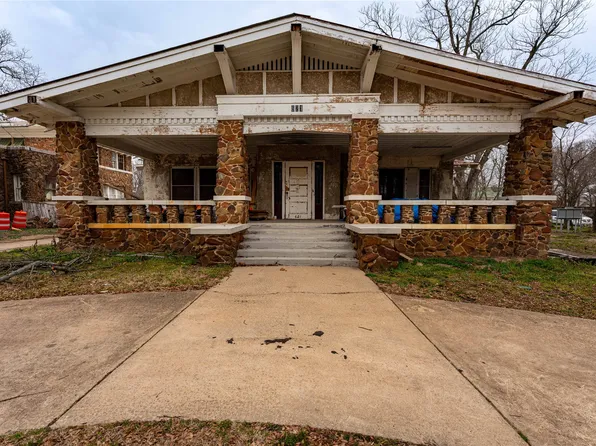 621 S Main St, Paris, TX 75460