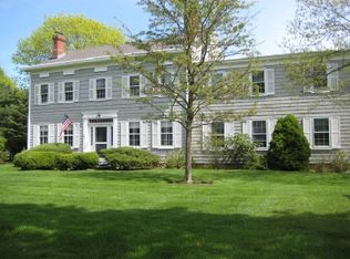 83 Quogue St, Quogue, NY 11959