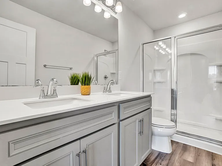 207 Dalmatian Dr — Photo 15