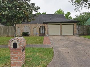6918 Vialinda Dr, Houston, TX 77083