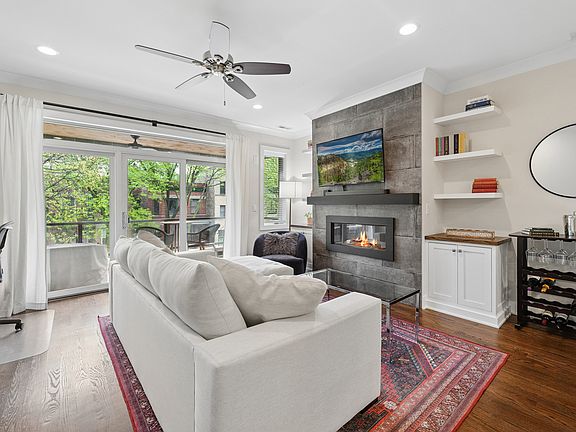2nd image of 3614 N Damen Ave #2