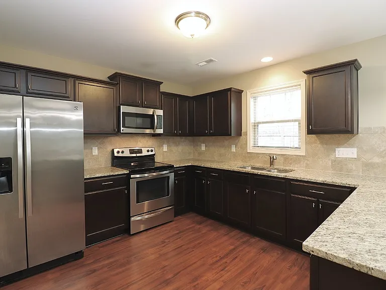 1804 Gentle Bend Way — Photo 13