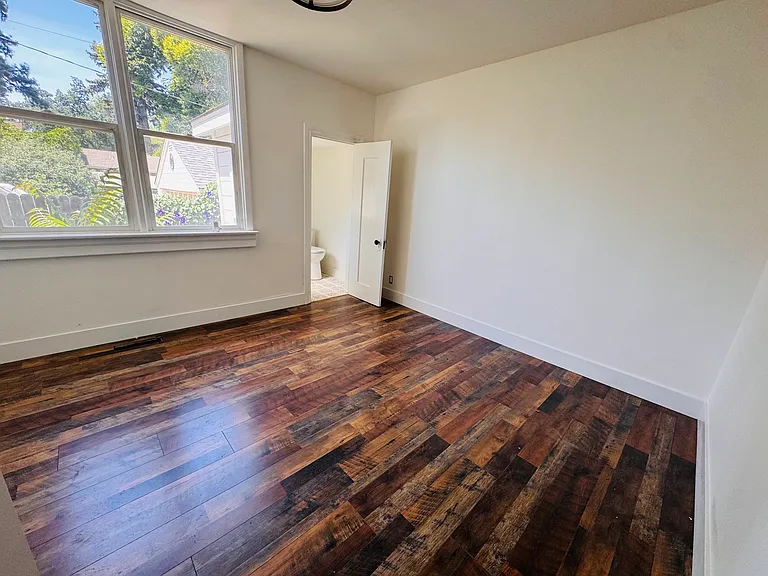3931 2nd Ave #1 — Photo 8