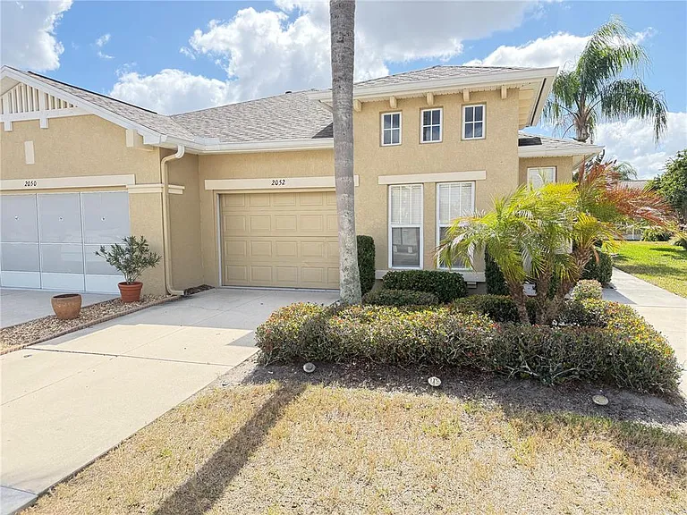 2052 Inverness Greens Dr — Photo 3